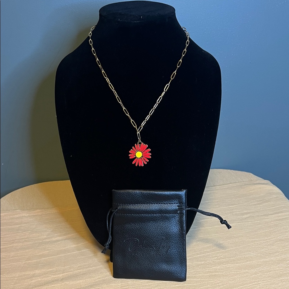Oak & Ivy Red sunflower Pendant Necklace